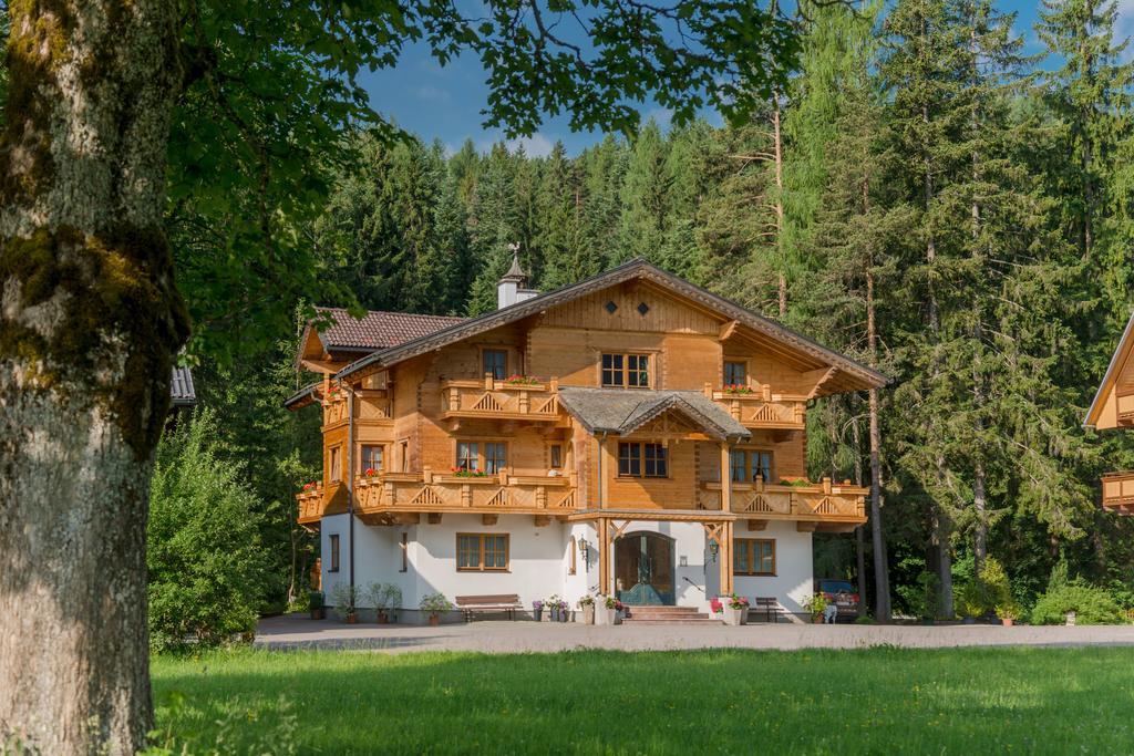 Bio-Holzhaus Und Landhaus Heimat Ramsau am Dachstein Exteriör bild