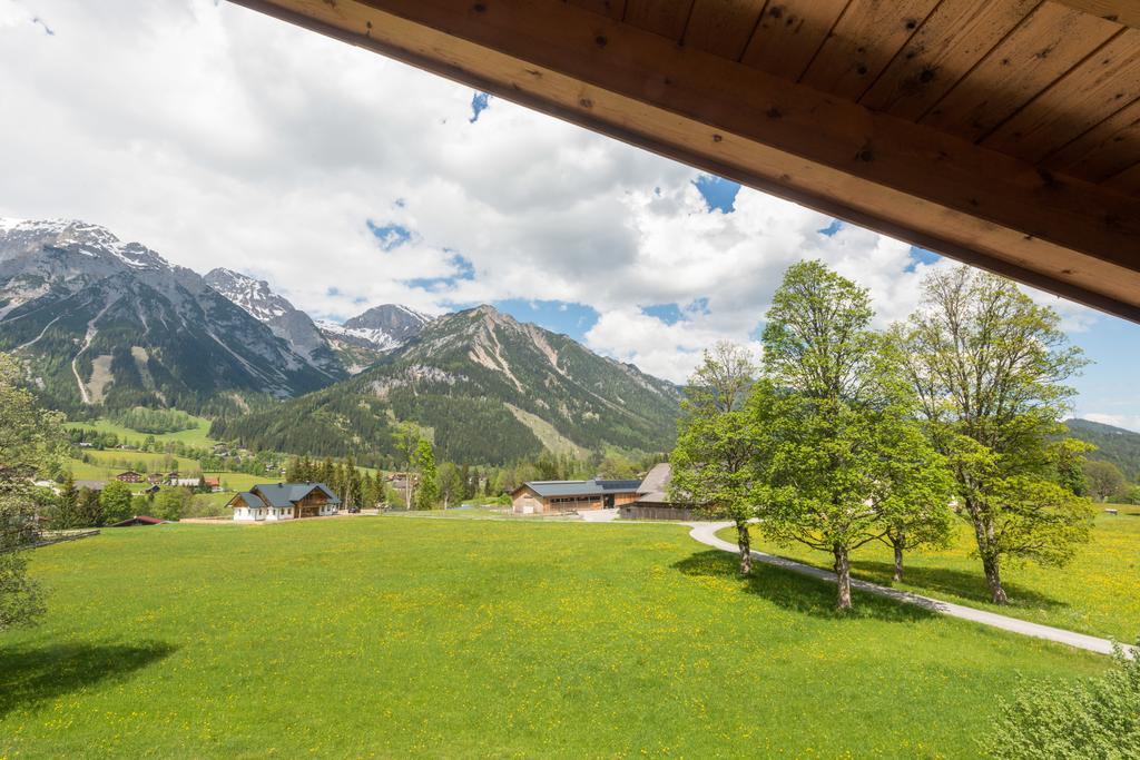 Bio-Holzhaus Und Landhaus Heimat Ramsau am Dachstein Exteriör bild