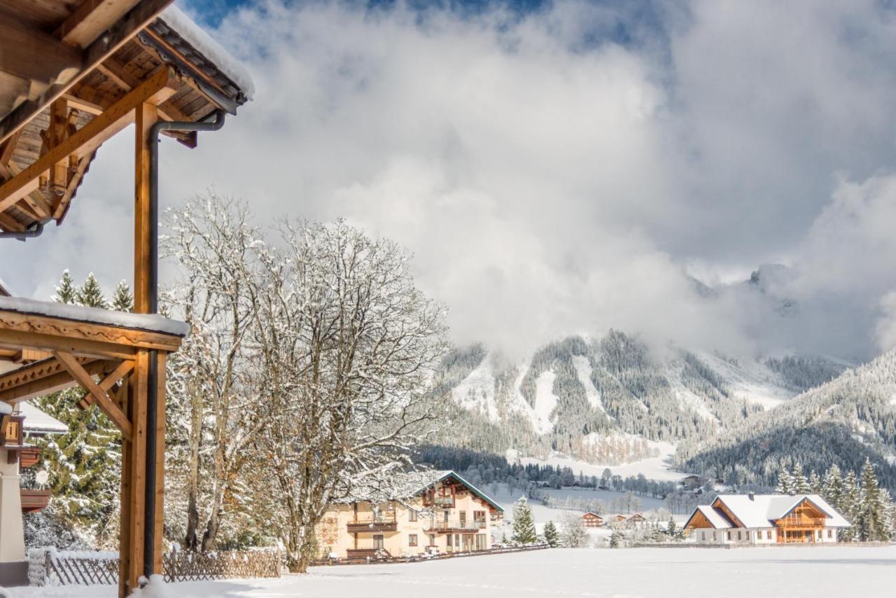 Bio-Holzhaus Und Landhaus Heimat Ramsau am Dachstein Exteriör bild